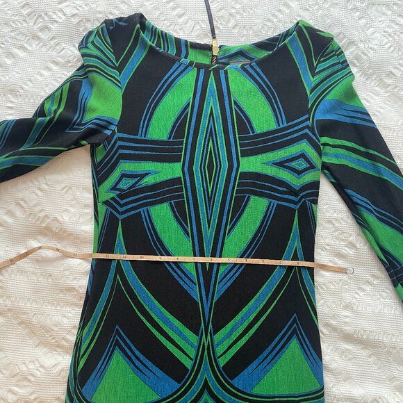 psychadelic mini dress- size 4 - Picture 2 of 6